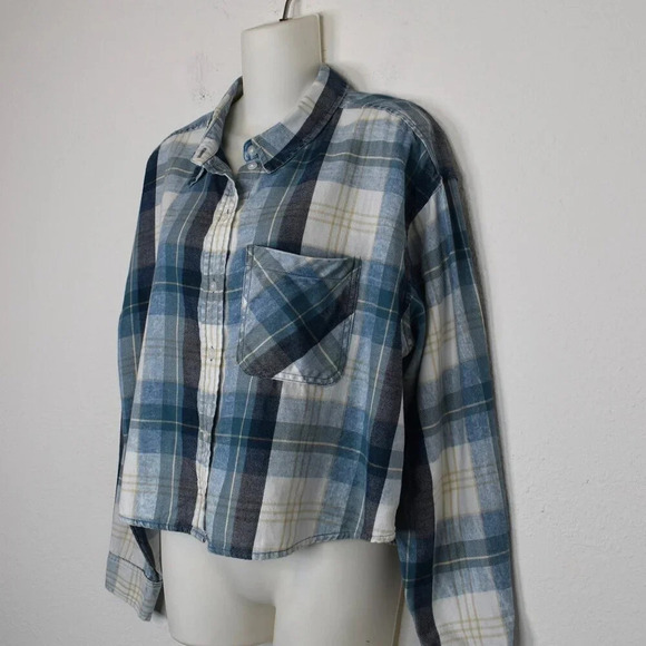 American Eagle Flannel Plaid Button Down Shirt Sz M Crop Oversized Preppy 90s - Picture 5 of 15